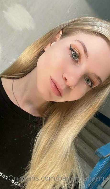 banannahanna pornographic actress image