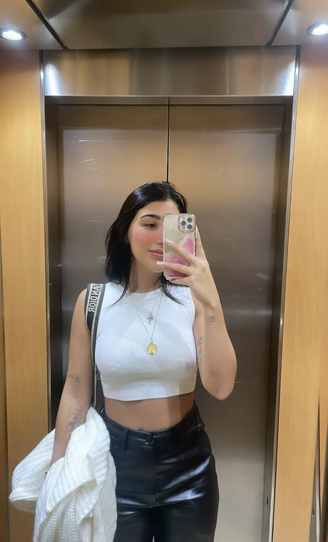 Daniela Barranco star exclusive pic