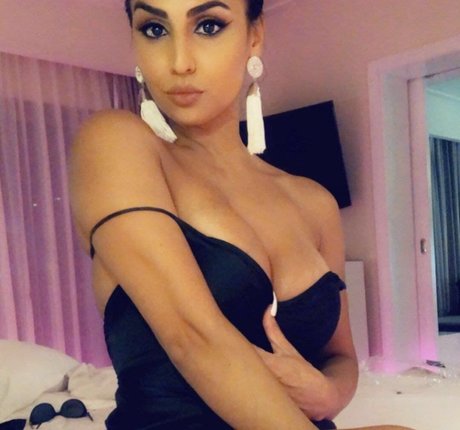 milf glasses onlyfans art xxx gallery