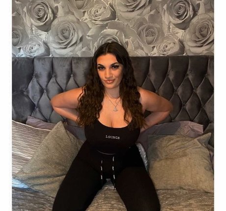 male straight onlyfans erotic galleries