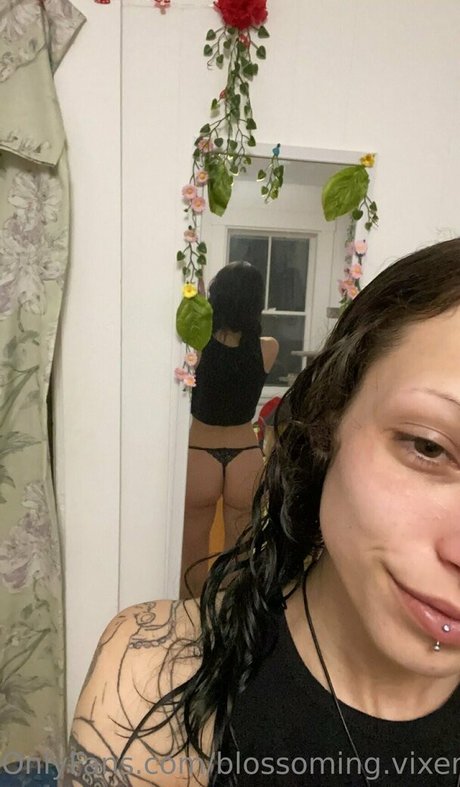 blossoming vixen high quality model galleries