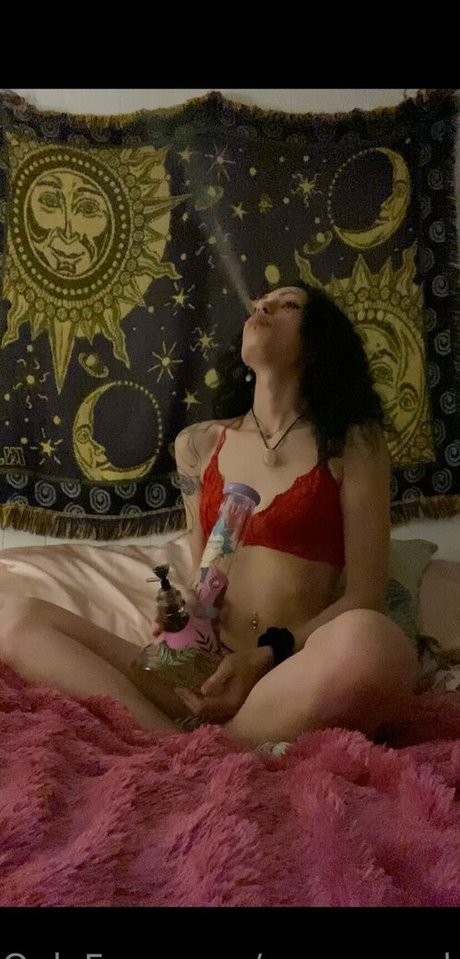 blossoming vixen adult model gallery