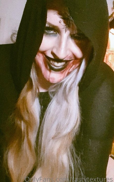 tastytextures sexy actress galleries