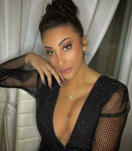 Chen Levi high quality pornstar photo