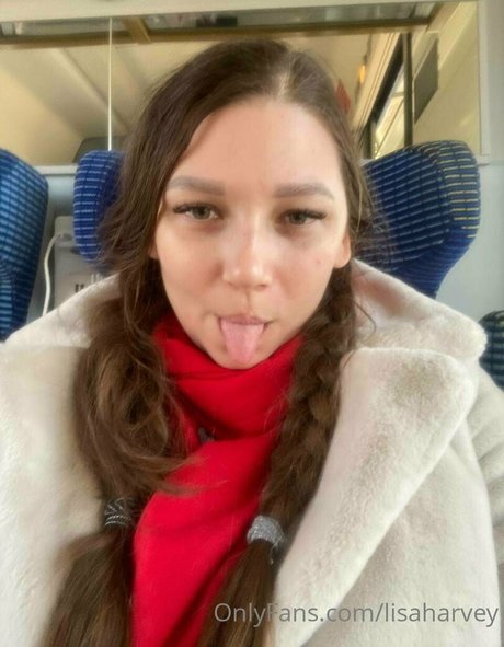 lisaharvey nude model picture