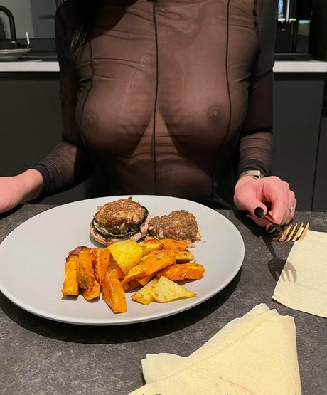 black kitty onlyfans xxx photos