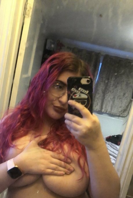 emilyylime hot pornstar pics