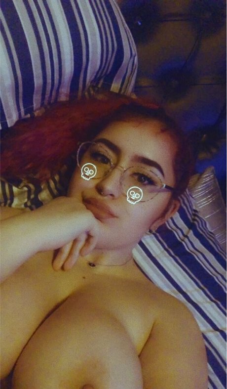 emilyylime adult model img