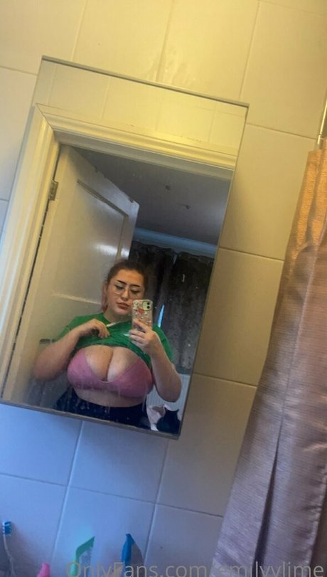 emilyylime exclusive star pictures