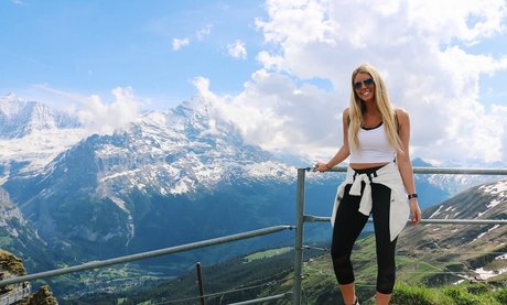 Noelle Starr xxx pornstar photos