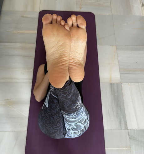 hathayogasoulsexyfeet pornstar top img