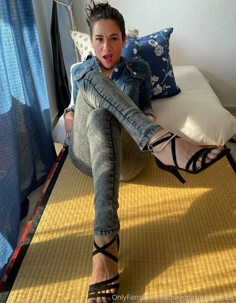 hathayogasoulsexyfeet pornstar nice gallery