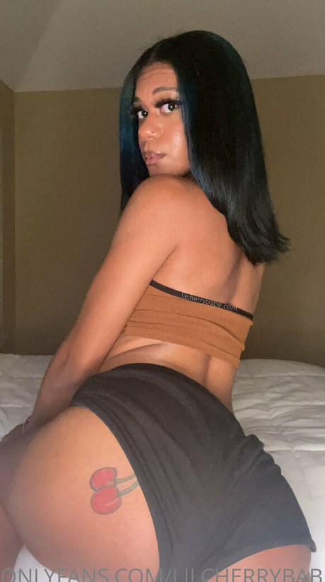 lilcherrybabefree xxx pornstar image