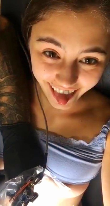 Lia Marie Johnson pornstar nude img