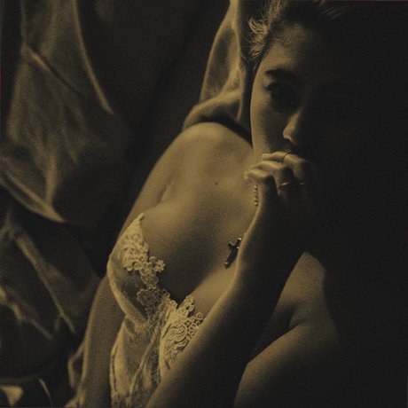 Lia Marie Johnson model pornographic photo