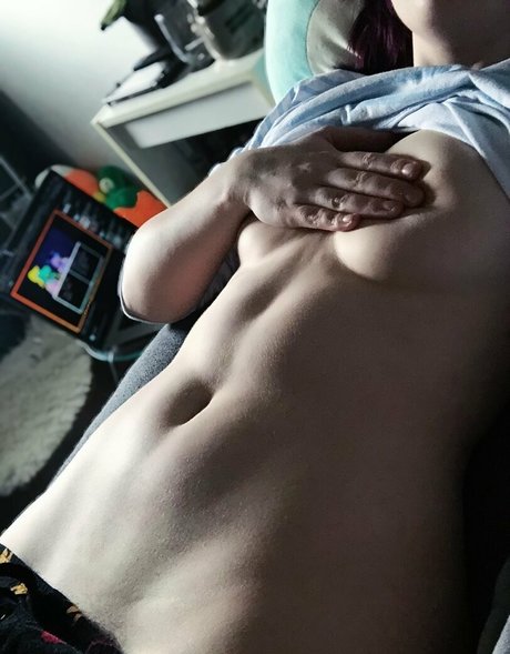 Scarlix pornstar adult image