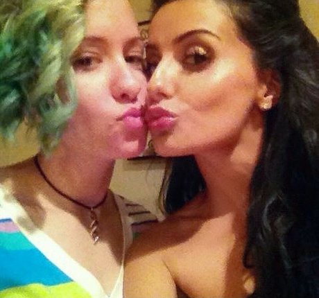 cute babe onlyfans sexy naked pics