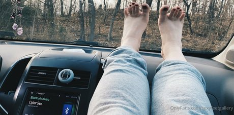 sexyfeetgallery nudes actress archive