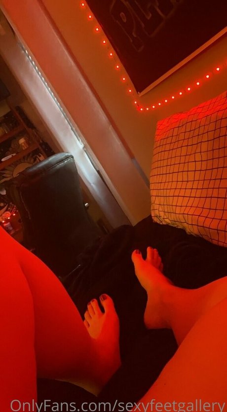 sexyfeetgallery nice actress images