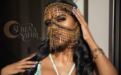 serenasahirnyc model sexy photos