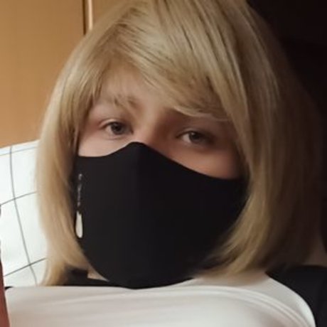 FemmieItsu model pics