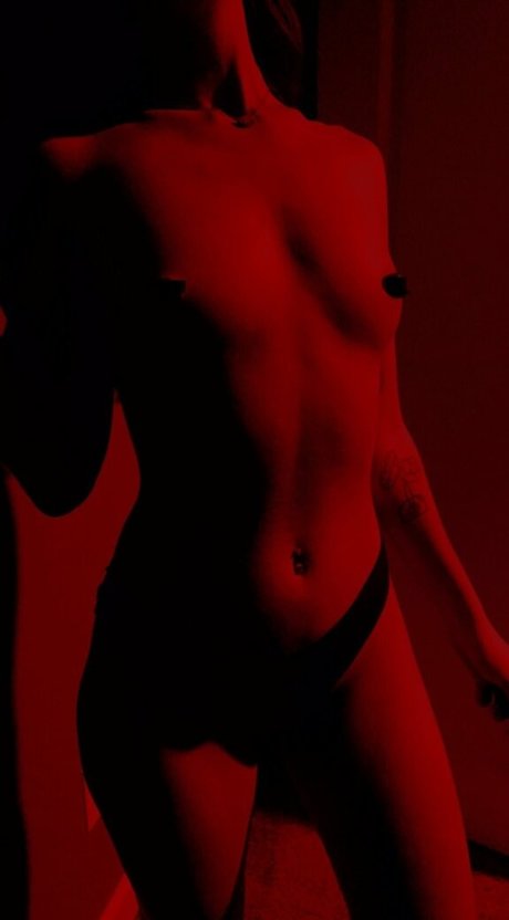 gloryhole princess onlyfans pornographic photos