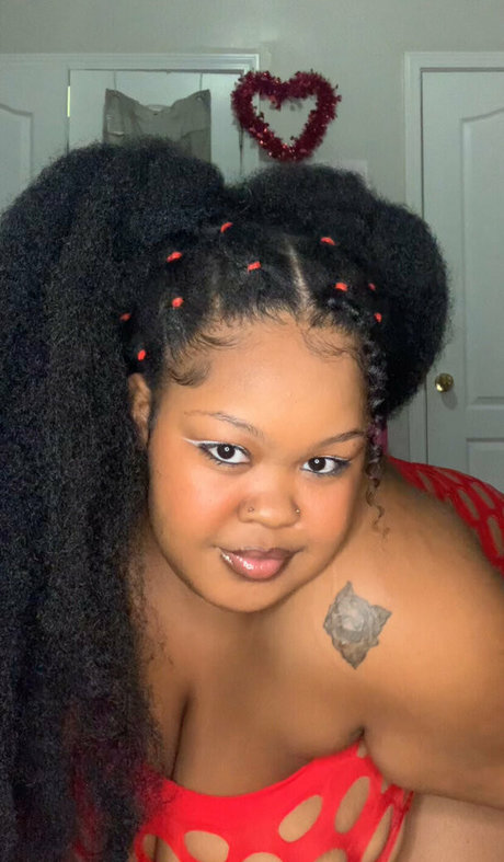 old lady onlyfans naked gallery