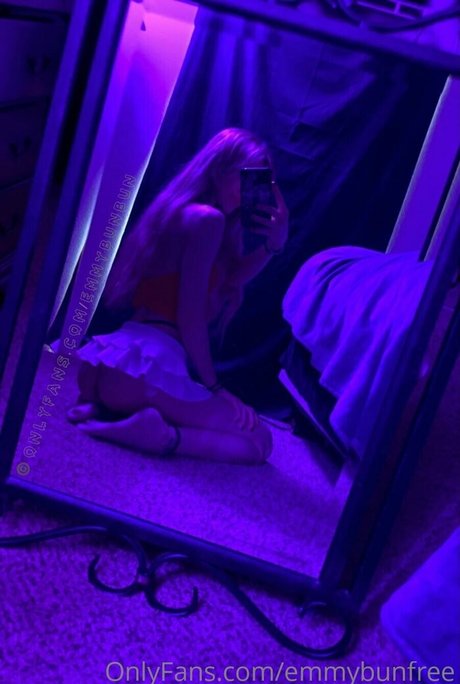 emmybunfree model pictures