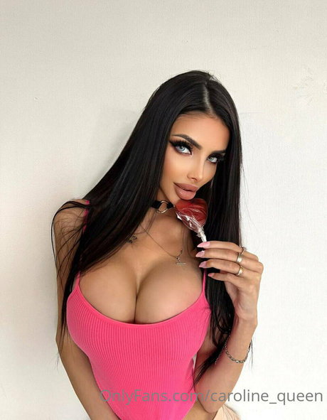 Caroline Queen sex model gallery