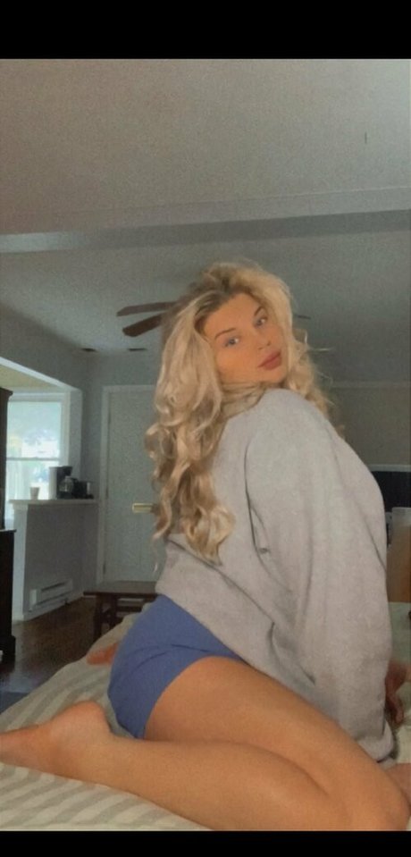 thebustybxtch pornstar beautiful galleries