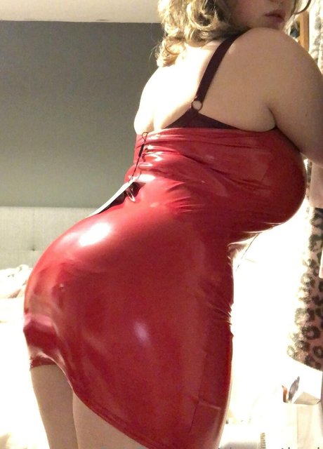 shypnotised model best image