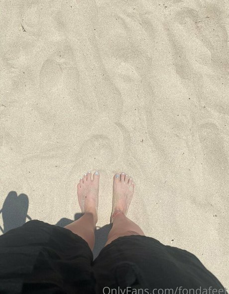 fondafeet sexy model pic