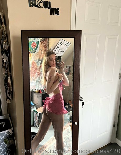 chronicprincess420 model sexy images