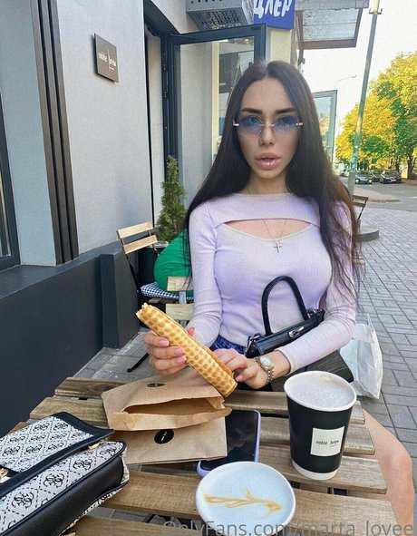 love is marta perfect model pictures