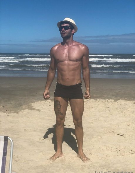 shemale handjob onlyfans pornos pic