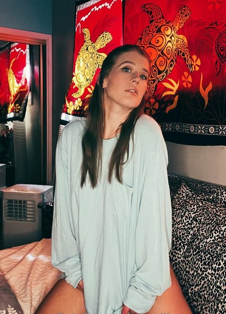 mature squirt onlyfans sexy naked pics