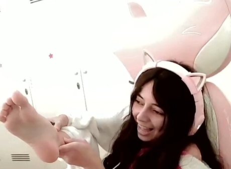 chubby babe onlyfans free sexy images