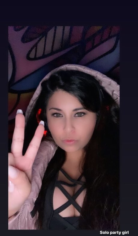 shemale fucks girl onlyfans hot archive