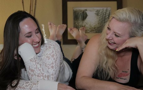 myprettyfeet8free top actress pictures