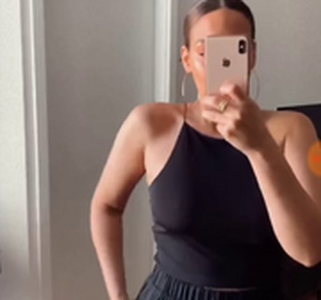 Lamiya Slimani model sex photo