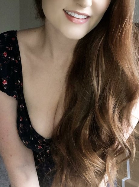 female popular onlyfans pornos img