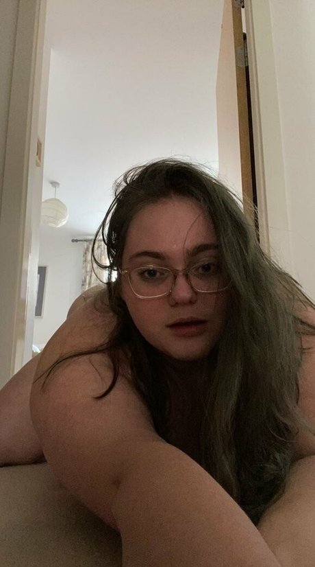 thescottishegirl adult star image