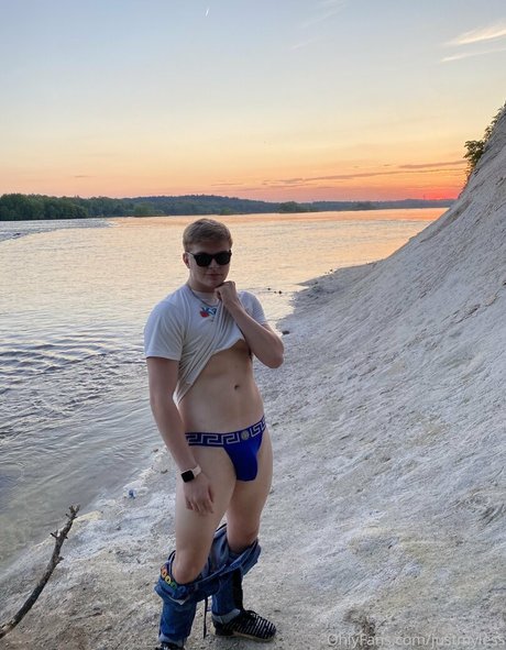 asian girlfriend onlyfans free sexy photo