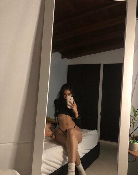 __tsunamy model nice photos