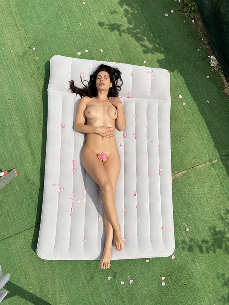 Sara Your Dream_ xxx actress picture