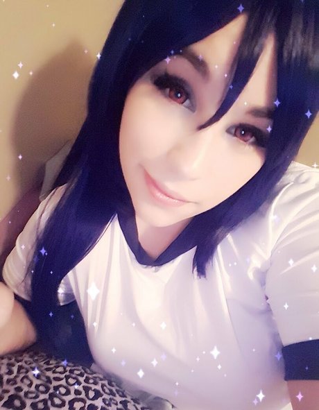 cesaillee model pornographic picture