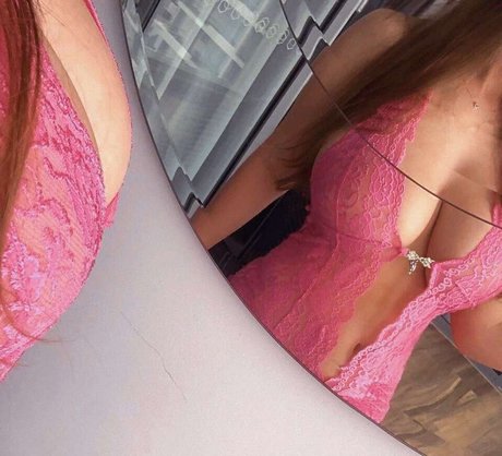 Ella B pretty pornstar image