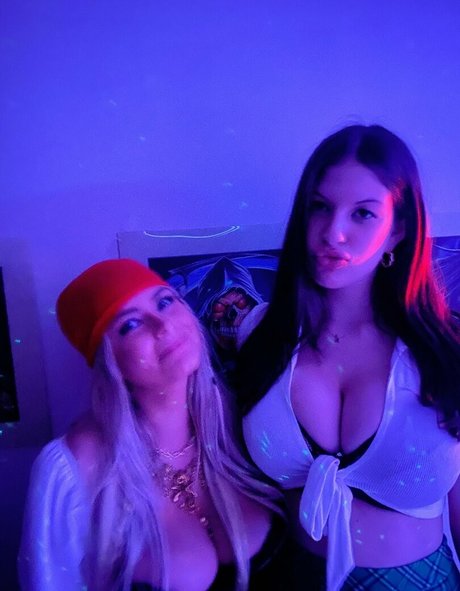 Alana Z star hd photo