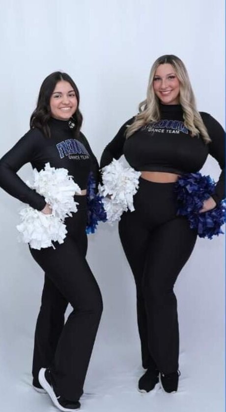 Livipip model adult pic