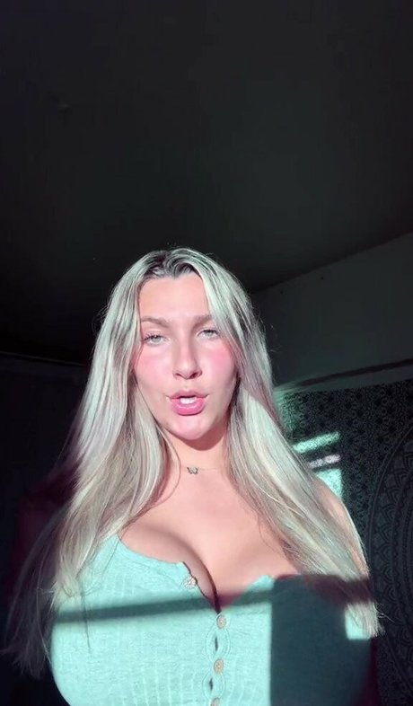 sucking tits onlyfans art nude photo